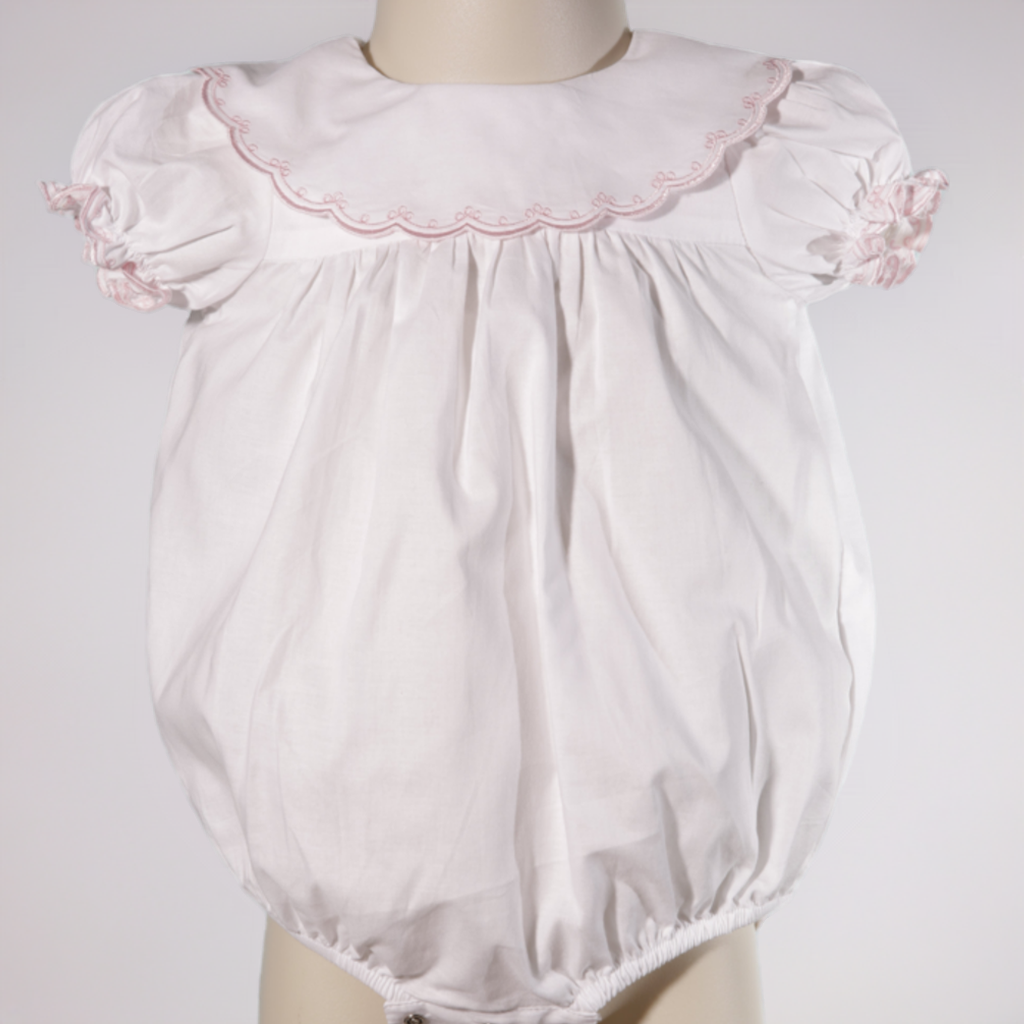 White Scallop Embroidered Round Collar Bubble